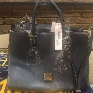 Dooney & Bourke purse